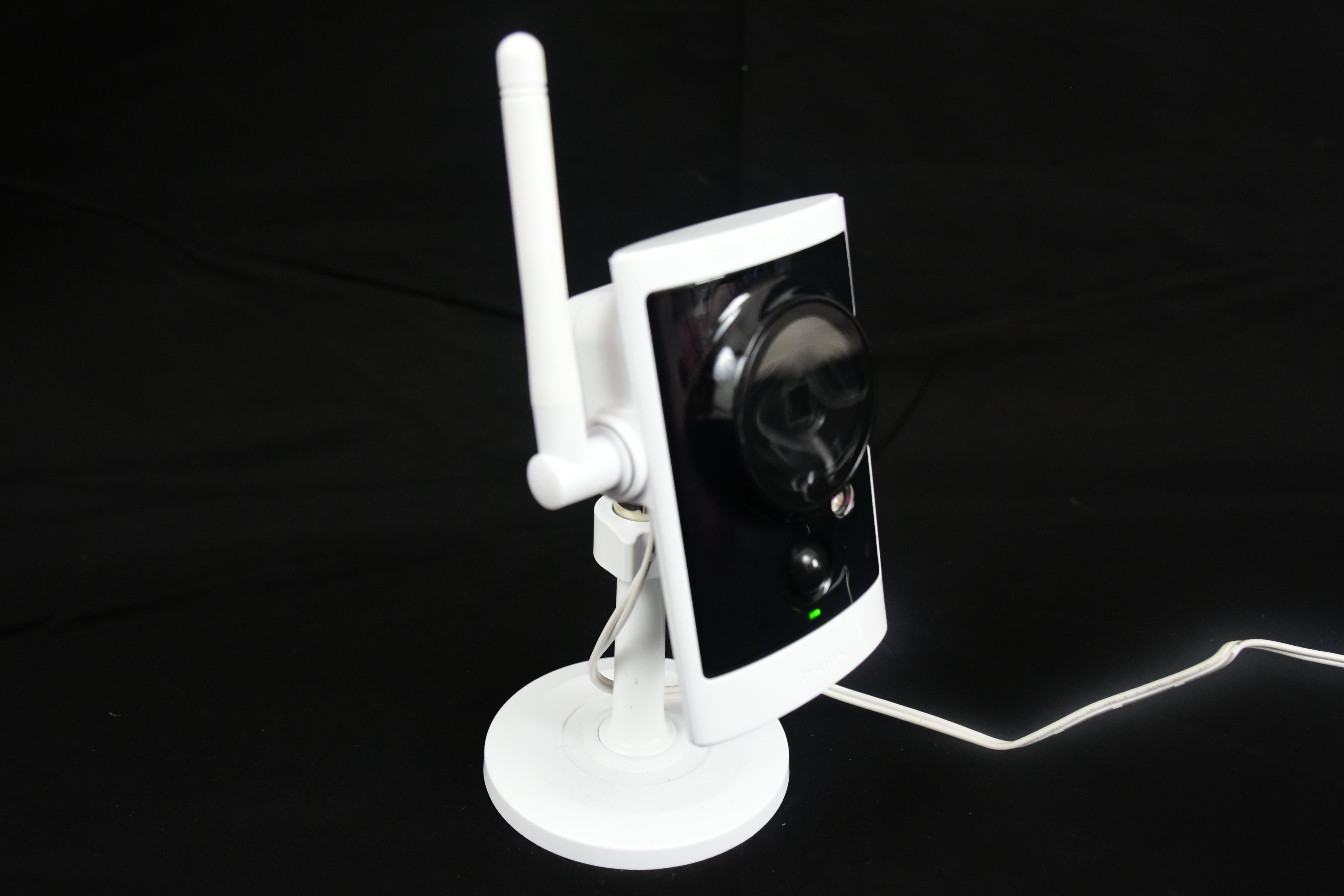 D-Link’s HD Wireless DCS-2330L