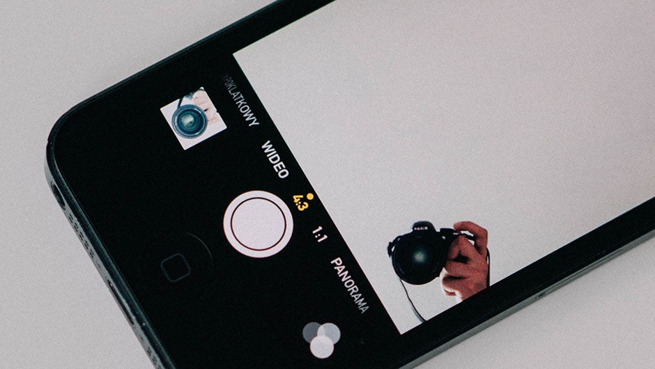 The Problem with Today's Photo-Sharing Apps