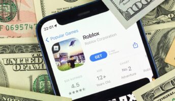 roblox app on money
