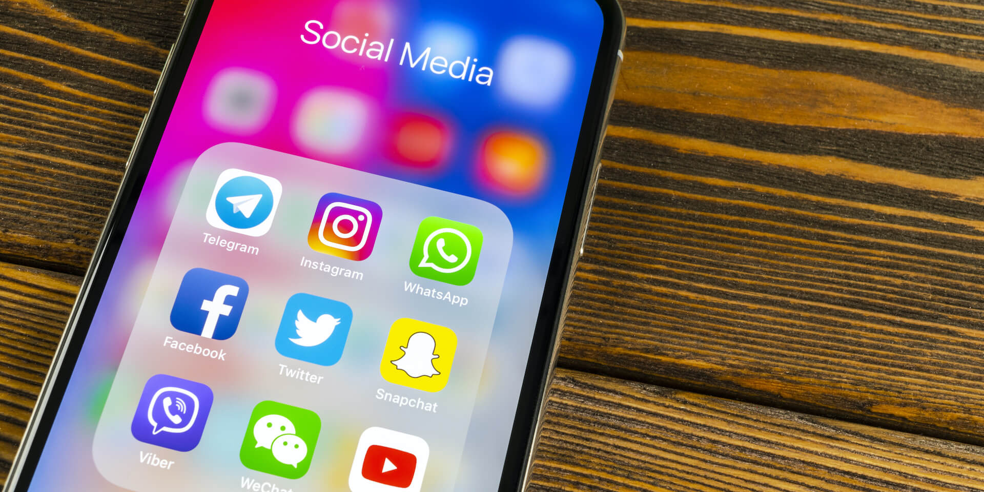 Social Media Mobile